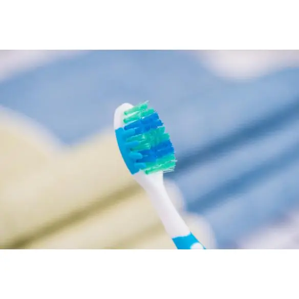 Adult Toothbrush(4).png